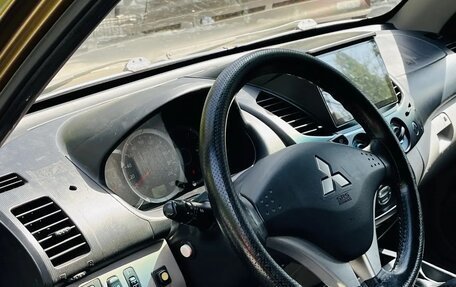 Mitsubishi L200 IV рестайлинг, 2010 год, 1 050 000 рублей, 8 фотография