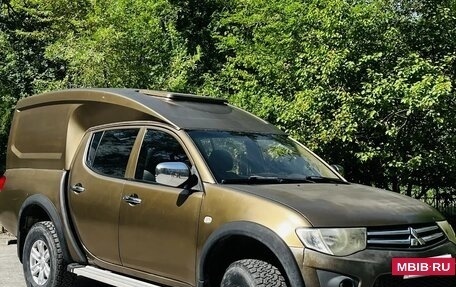 Mitsubishi L200 IV рестайлинг, 2010 год, 1 050 000 рублей, 7 фотография