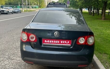 Volkswagen Jetta VI, 2006 год, 400 000 рублей, 3 фотография