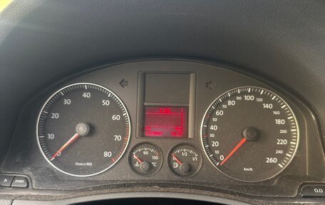 Volkswagen Jetta VI, 2006 год, 400 000 рублей, 8 фотография