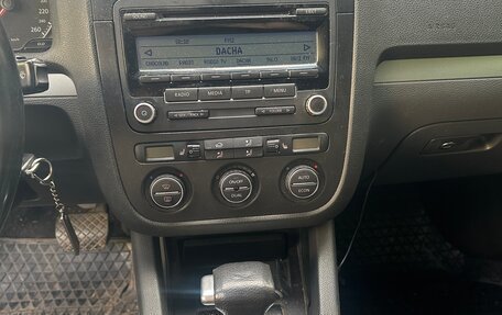 Volkswagen Jetta VI, 2006 год, 400 000 рублей, 6 фотография