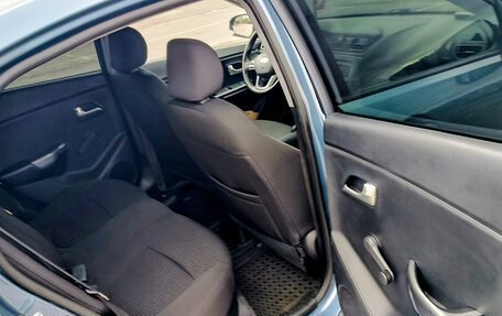 KIA Rio III рестайлинг, 2012 год, 585 000 рублей, 10 фотография