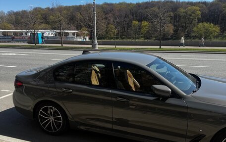 BMW 5 серия, 2021 год, 5 300 000 рублей, 4 фотография