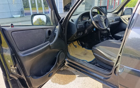 Chevrolet Niva I рестайлинг, 2012 год, 700 000 рублей, 3 фотография