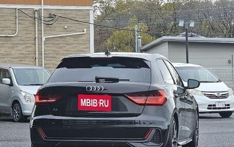 Audi A1, 2022 год, 1 233 000 рублей, 6 фотография