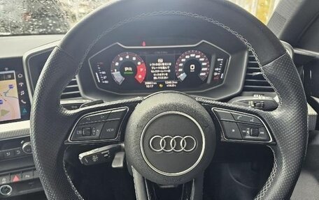 Audi A1, 2022 год, 1 233 000 рублей, 14 фотография