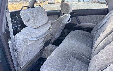 Toyota Crown, 1993 год, 800 000 рублей, 39 фотография