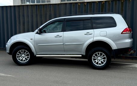 Mitsubishi Pajero Sport II рестайлинг, 2014 год, 1 940 000 рублей, 3 фотография