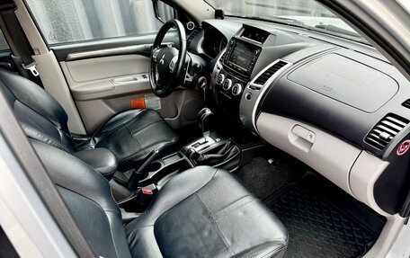 Mitsubishi Pajero Sport II рестайлинг, 2014 год, 1 940 000 рублей, 22 фотография