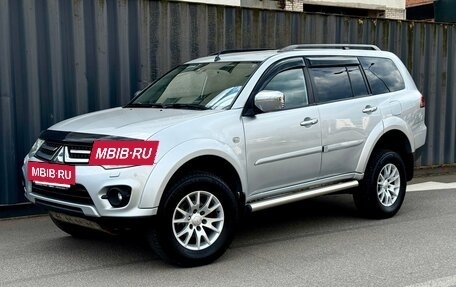 Mitsubishi Pajero Sport II рестайлинг, 2014 год, 1 940 000 рублей, 10 фотография