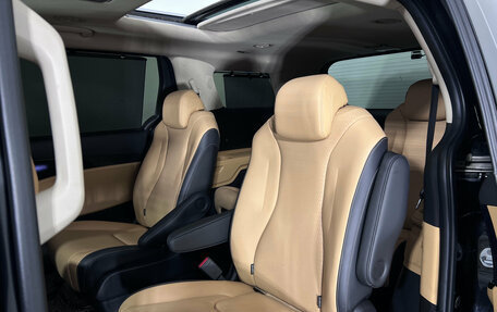 KIA Carnival, 2020 год, 3 390 000 рублей, 28 фотография