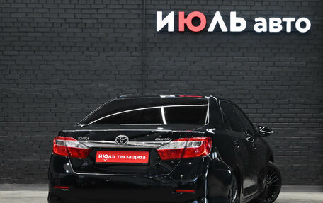 Toyota Camry, 2014 год, 1 900 000 рублей, 7 фотография