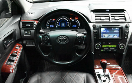 Toyota Camry, 2014 год, 1 900 000 рублей, 12 фотография