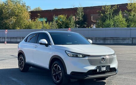 Honda Vezel, 2023 год, 2 100 000 рублей, 2 фотография