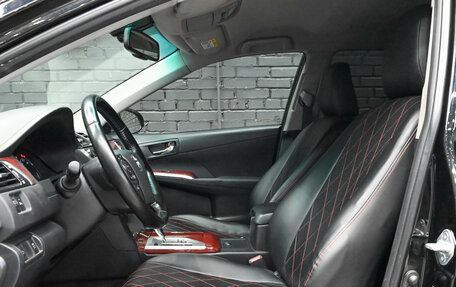 Toyota Camry, 2014 год, 1 900 000 рублей, 17 фотография