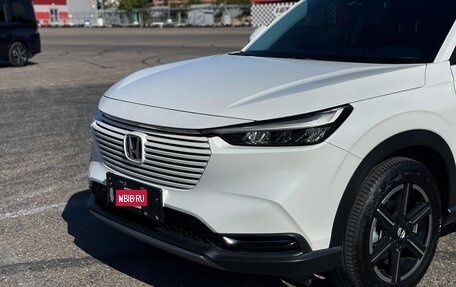 Honda Vezel, 2023 год, 2 100 000 рублей, 4 фотография