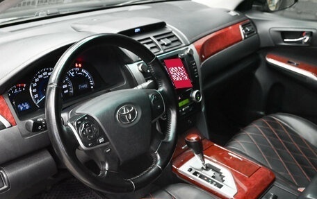 Toyota Camry, 2014 год, 1 900 000 рублей, 16 фотография