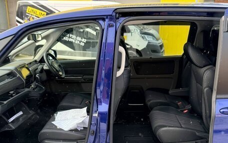 Honda Freed II, 2017 год, 1 350 000 рублей, 7 фотография