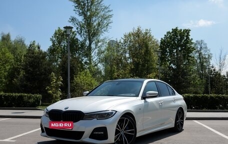BMW 3 серия, 2019 год, 3 900 000 рублей, 1 фотография