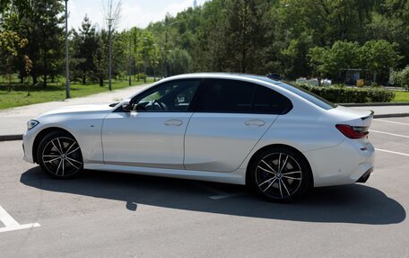 BMW 3 серия, 2019 год, 3 900 000 рублей, 2 фотография