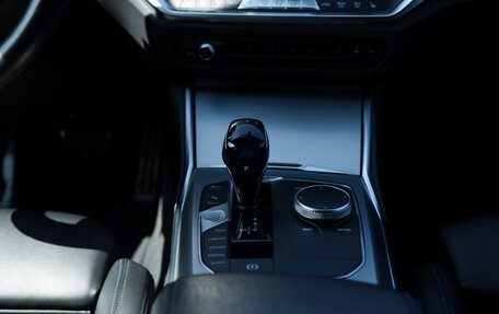 BMW 3 серия, 2019 год, 3 900 000 рублей, 11 фотография