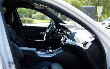 BMW 3 серия, 2019 год, 3 900 000 рублей, 8 фотография