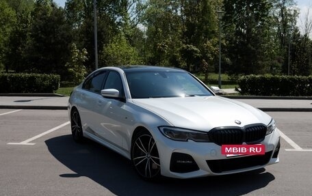BMW 3 серия, 2019 год, 3 900 000 рублей, 6 фотография