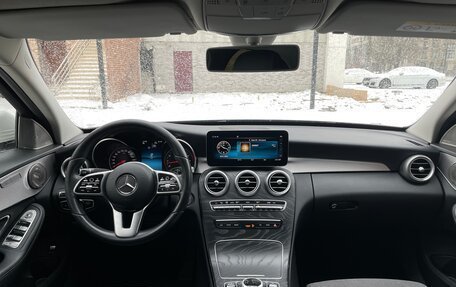 Mercedes-Benz C-Класс, 2018 год, 2 950 000 рублей, 13 фотография
