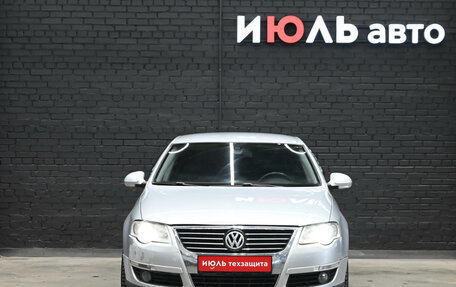 Volkswagen Passat B6, 2008 год, 760 000 рублей, 2 фотография
