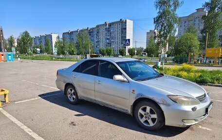 Toyota Camry V40, 2004 год, 450 000 рублей, 6 фотография