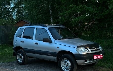Chevrolet Niva I рестайлинг, 2006 год, 225 000 рублей, 1 фотография