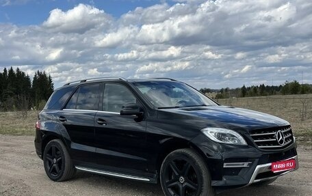 Mercedes-Benz M-Класс, 2014 год, 2 650 000 рублей, 1 фотография