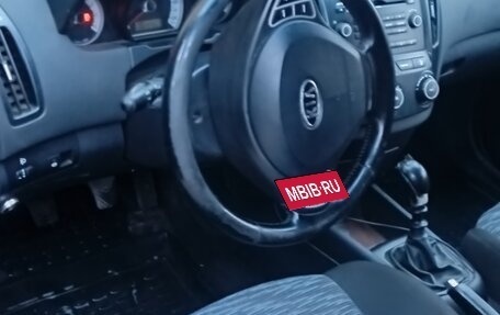 KIA cee'd I рестайлинг, 2009 год, 446 000 рублей, 8 фотография