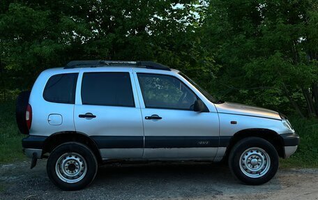Chevrolet Niva I рестайлинг, 2006 год, 225 000 рублей, 3 фотография