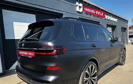 BMW X7, 2024 год, 14 000 000 рублей, 2 фотография