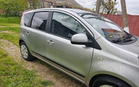Nissan Note II рестайлинг, 2011 год, 725 000 рублей, 2 фотография
