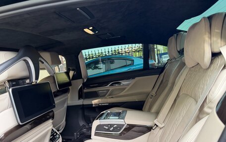BMW 7 серия, 2017 год, 2 950 000 рублей, 13 фотография