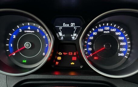 Hyundai Elantra V, 2013 год, 750 000 рублей, 8 фотография