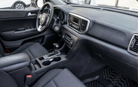 KIA Sportage IV рестайлинг, 2019 год, 1 991 600 рублей, 6 фотография