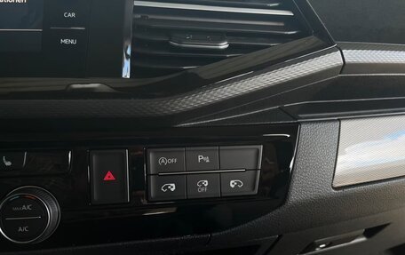 Volkswagen Multivan T6 рестайлинг, 2022 год, 2 890 000 рублей, 17 фотография