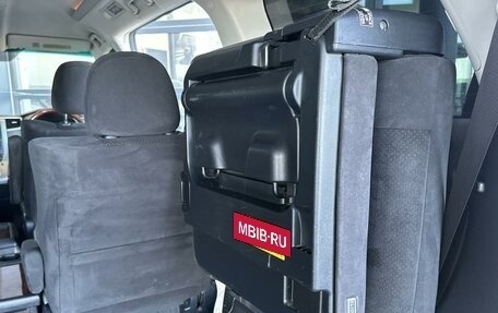 Toyota Vellfire I, 2010 год, 2 320 000 рублей, 10 фотография