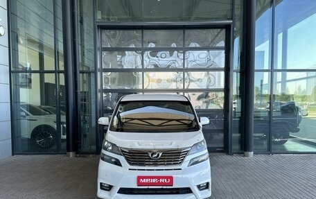 Toyota Vellfire I, 2010 год, 2 320 000 рублей, 3 фотография
