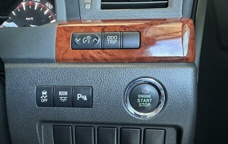 Toyota Vellfire I, 2010 год, 2 320 000 рублей, 15 фотография