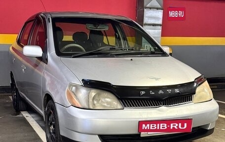 Toyota Platz, 2000 год, 310 000 рублей, 1 фотография