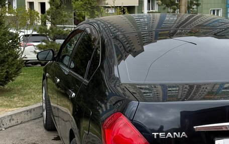 Nissan Teana, 2003 год, 700 000 рублей, 1 фотография