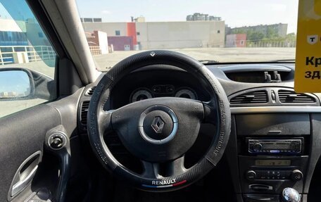 Renault Laguna II, 2006 год, 289 000 рублей, 10 фотография