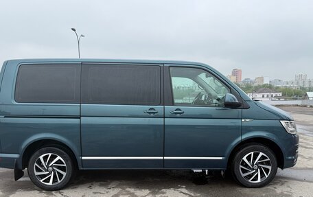 Volkswagen Caravelle T6 рестайлинг, 2018 год, 3 730 000 рублей, 4 фотография