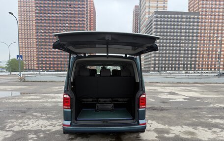 Volkswagen Caravelle T6 рестайлинг, 2018 год, 3 730 000 рублей, 9 фотография