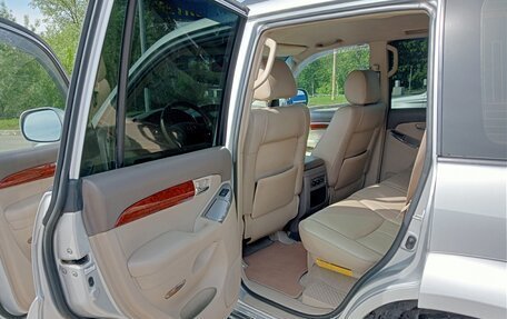 Toyota Land Cruiser Prado 120 рестайлинг, 2007 год, 1 800 000 рублей, 5 фотография