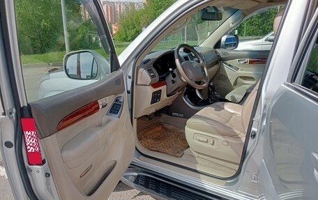 Toyota Land Cruiser Prado 120 рестайлинг, 2007 год, 1 800 000 рублей, 4 фотография